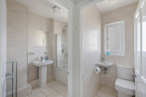 Photo 11- click for photo gallery